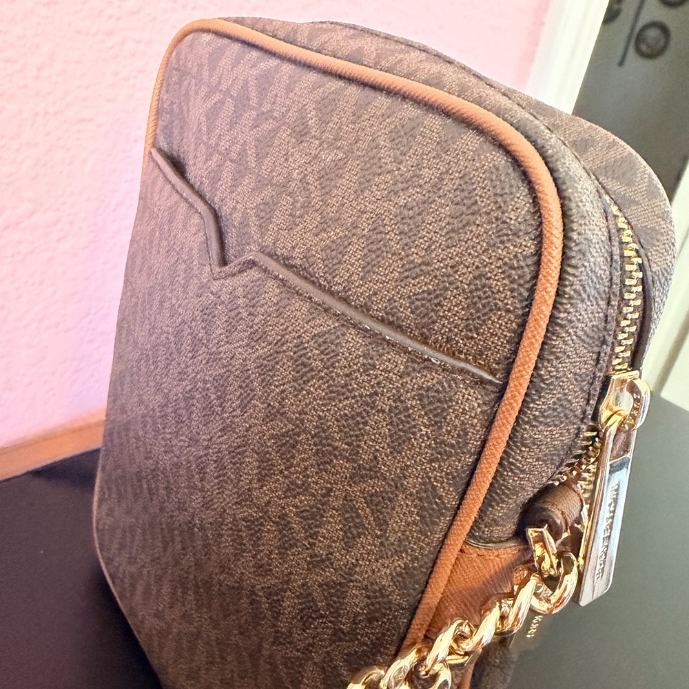 Michael Kors Brown Crossbody Bag and Wallet Set - Picture 12 of 16
